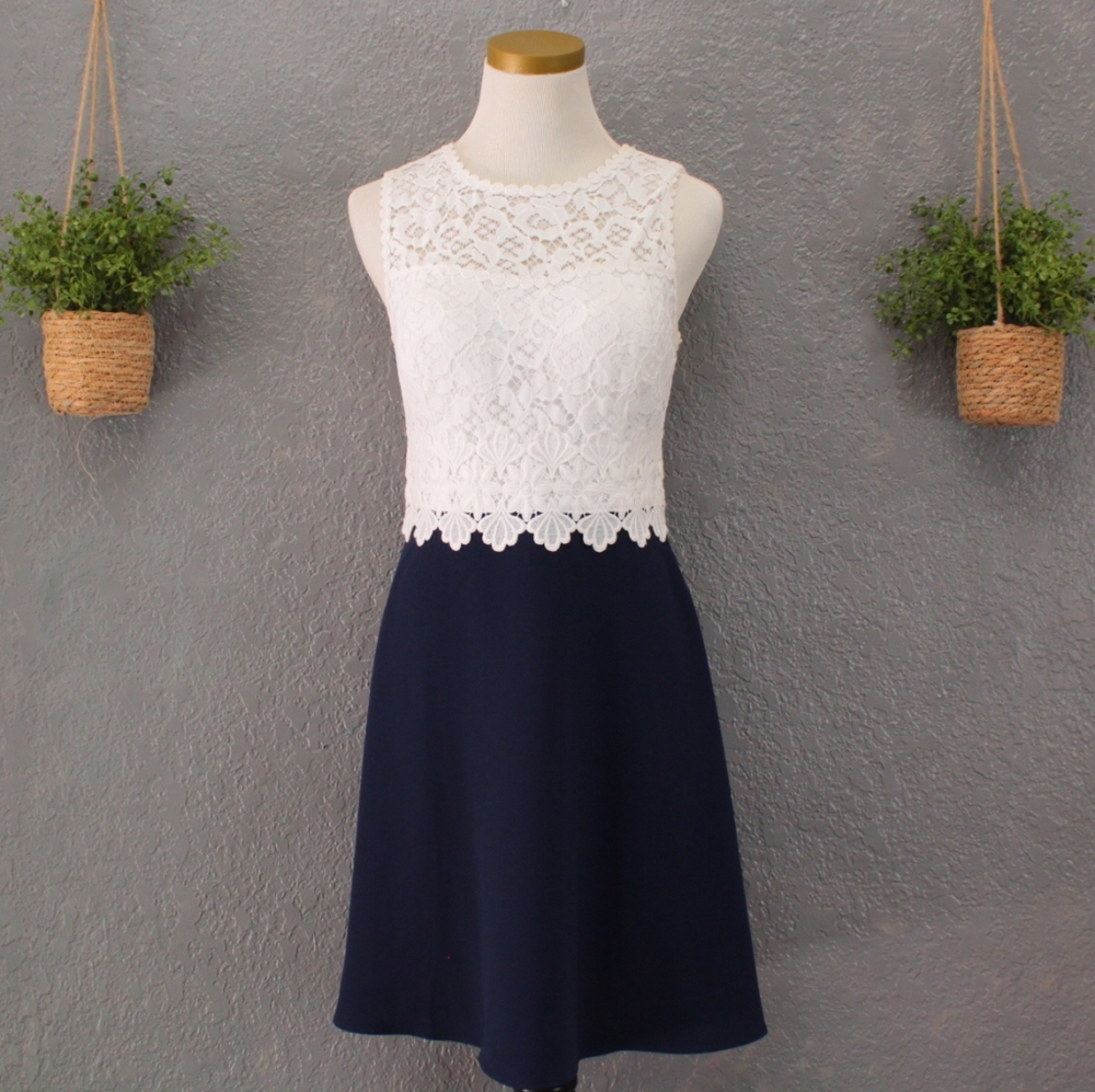 Lilly Pulitzer NWT Carolyn Dress True Navy Sleeveless Mini Dress 2 NWT